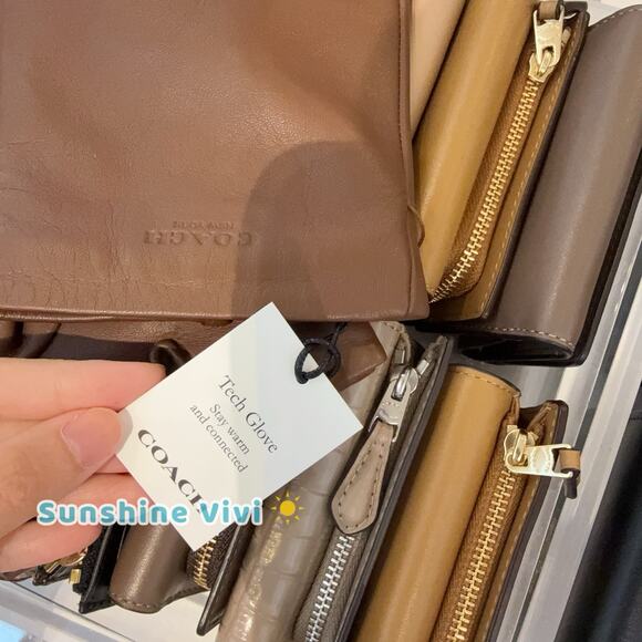 NEW COACH Men's Gloves Saddle Brown Sheep Leather Wool Lined Tech Dark Saddle - Picture 5 of 6